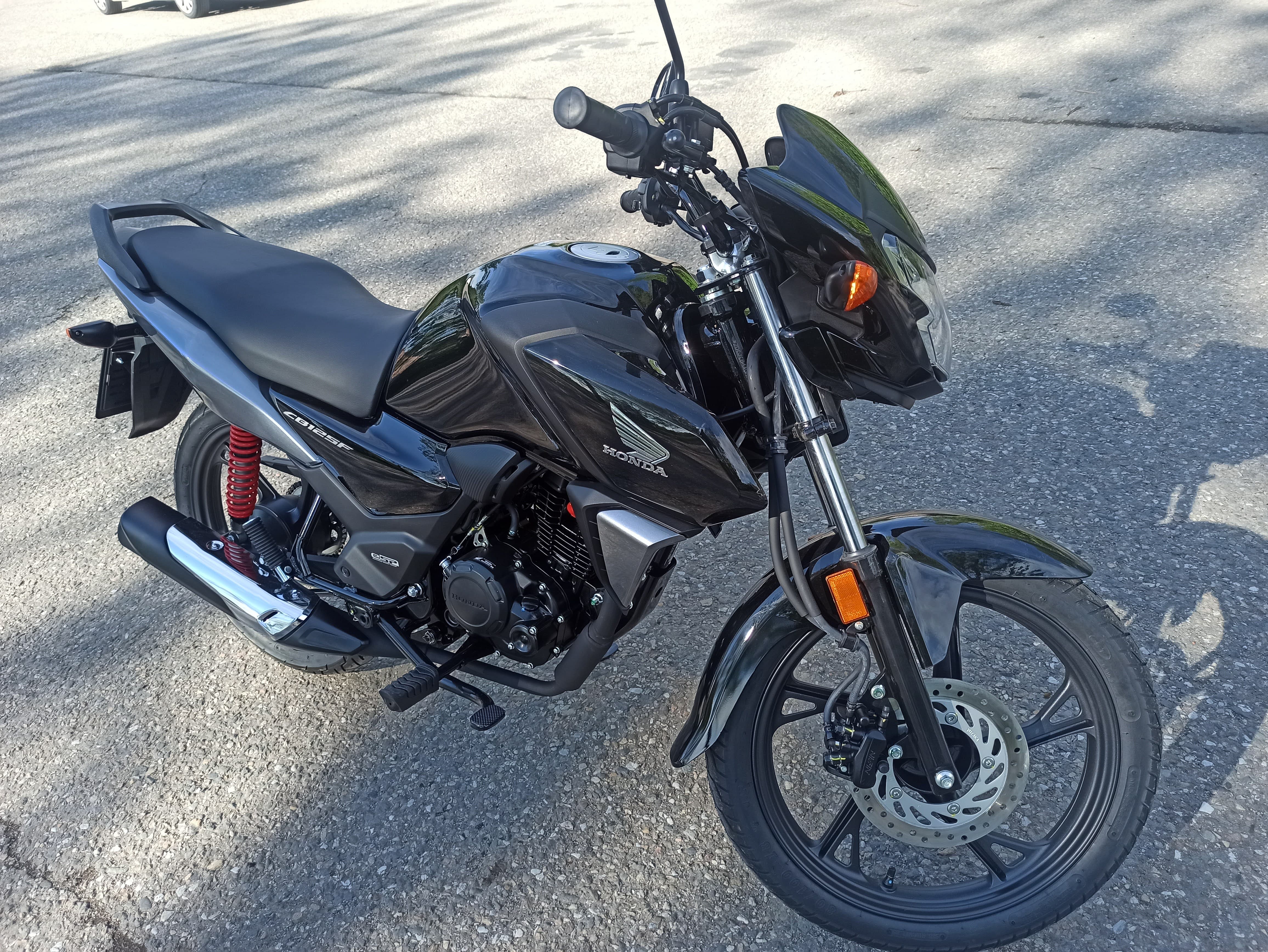 Honda CB 125F